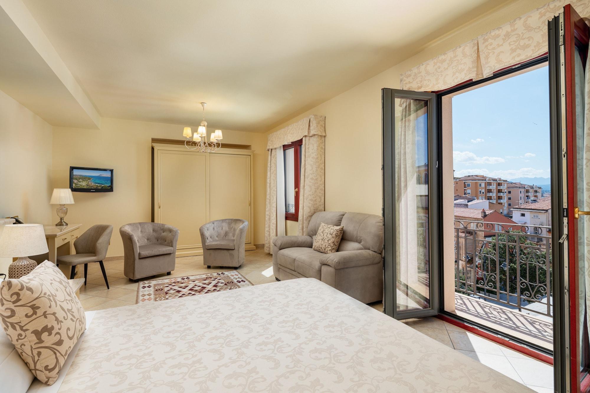 Hotel Regina Elena Ольбия Экстерьер фото
