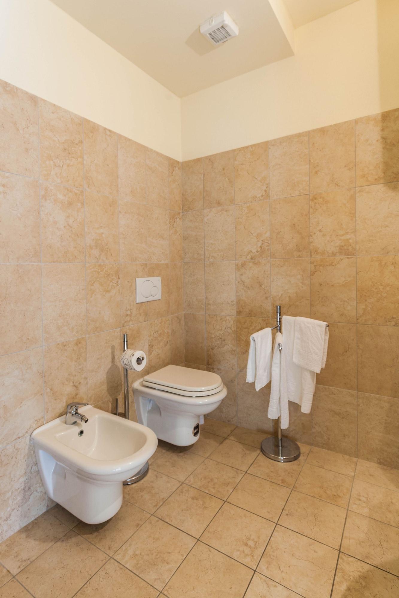 Hotel Regina Elena Ольбия Экстерьер фото